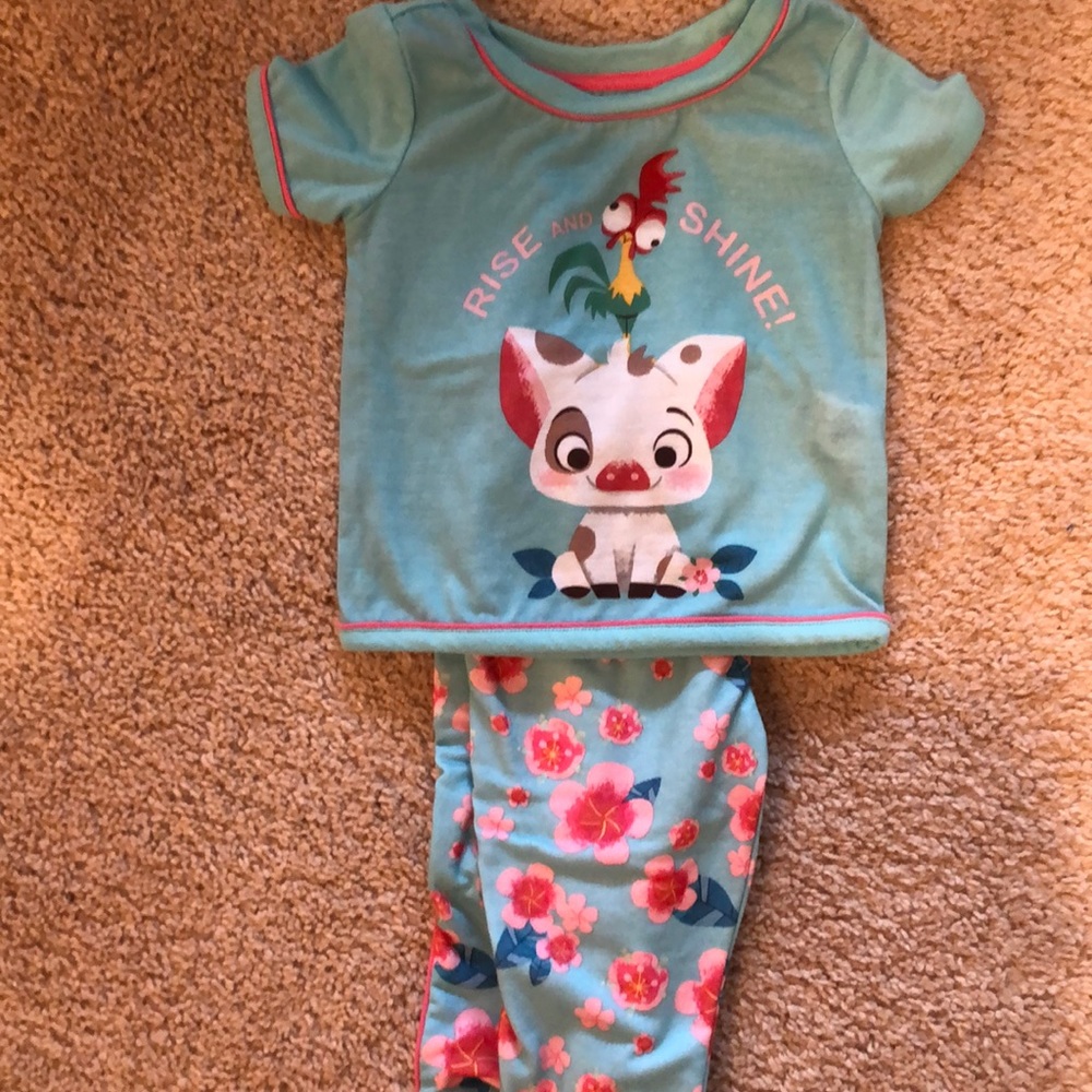 Moana Pua and Heihei pajamas